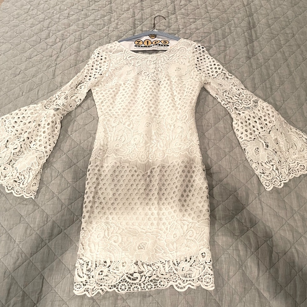 Lulu’s - Picture 2 of 3